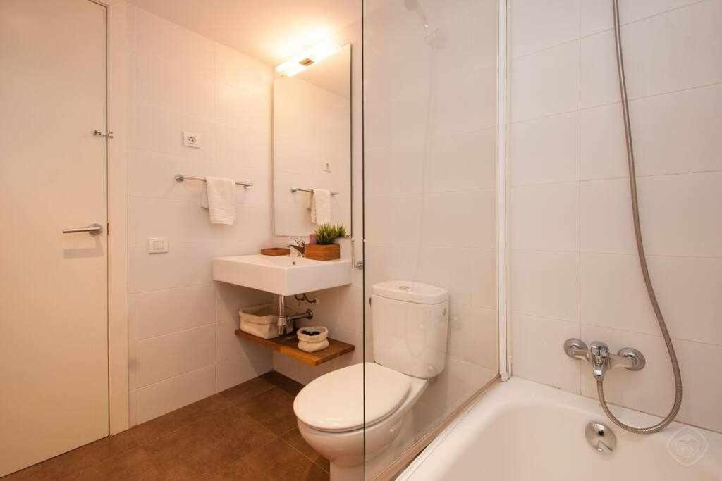 Port VII Apt Centrico Acogedor W Balcon 23 Barcelona Kültér fotó